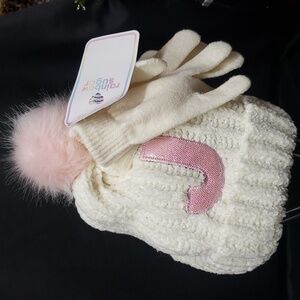 Rainbow Sugar NWT Girls Cream Ribbed Chenille Hat/Stretch Gloves Set, "J"